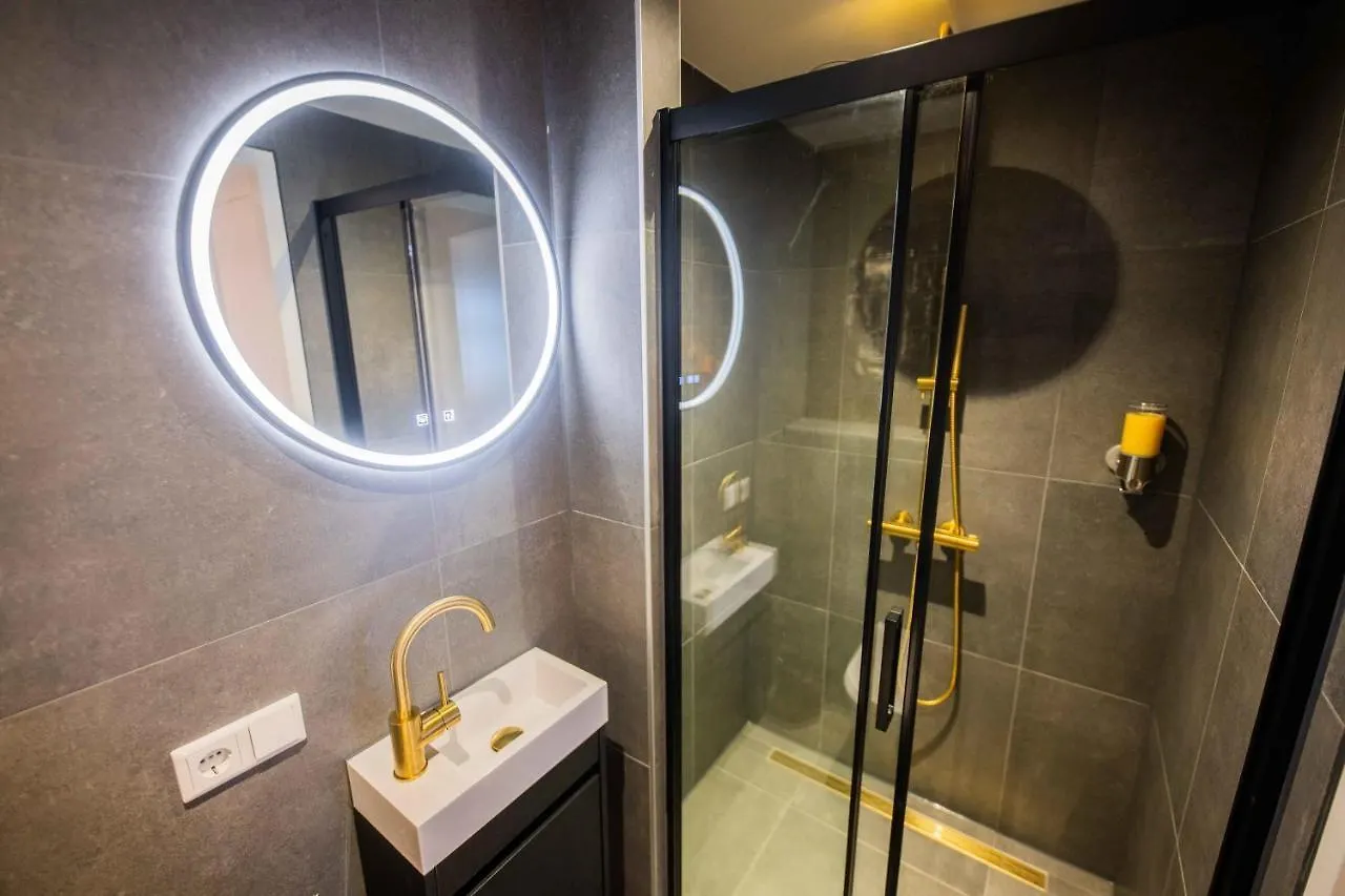 Apartment Luxurious 35M2 Designer Studio - R51A Eindhoven
