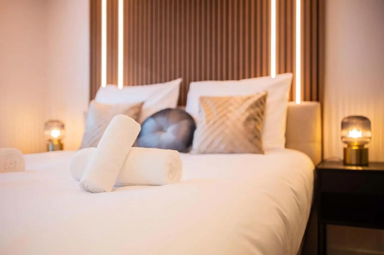 Apartment Luxurious 35M2 Designer Studio - R51A Eindhoven