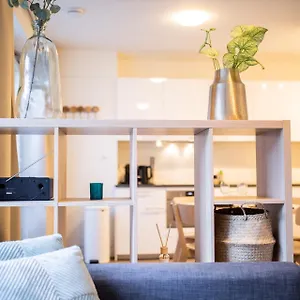 Apartment Delightful 2 Bedroom - Sd23l, Eindhoven